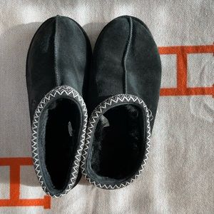 UGG Tasman Men’s Slipper - Size 10 - Black